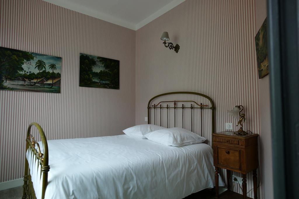 Hotel-Restaurant Le Parisien Les Vignes Rom bilde